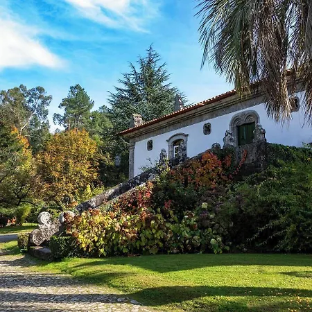 Casa De Juste - Lousada Szálloda 3*